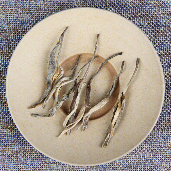 Yunnan White Tea Organic Bulk Bud Pu'er Raw Tea Weight Loss Healthy Drink 500g