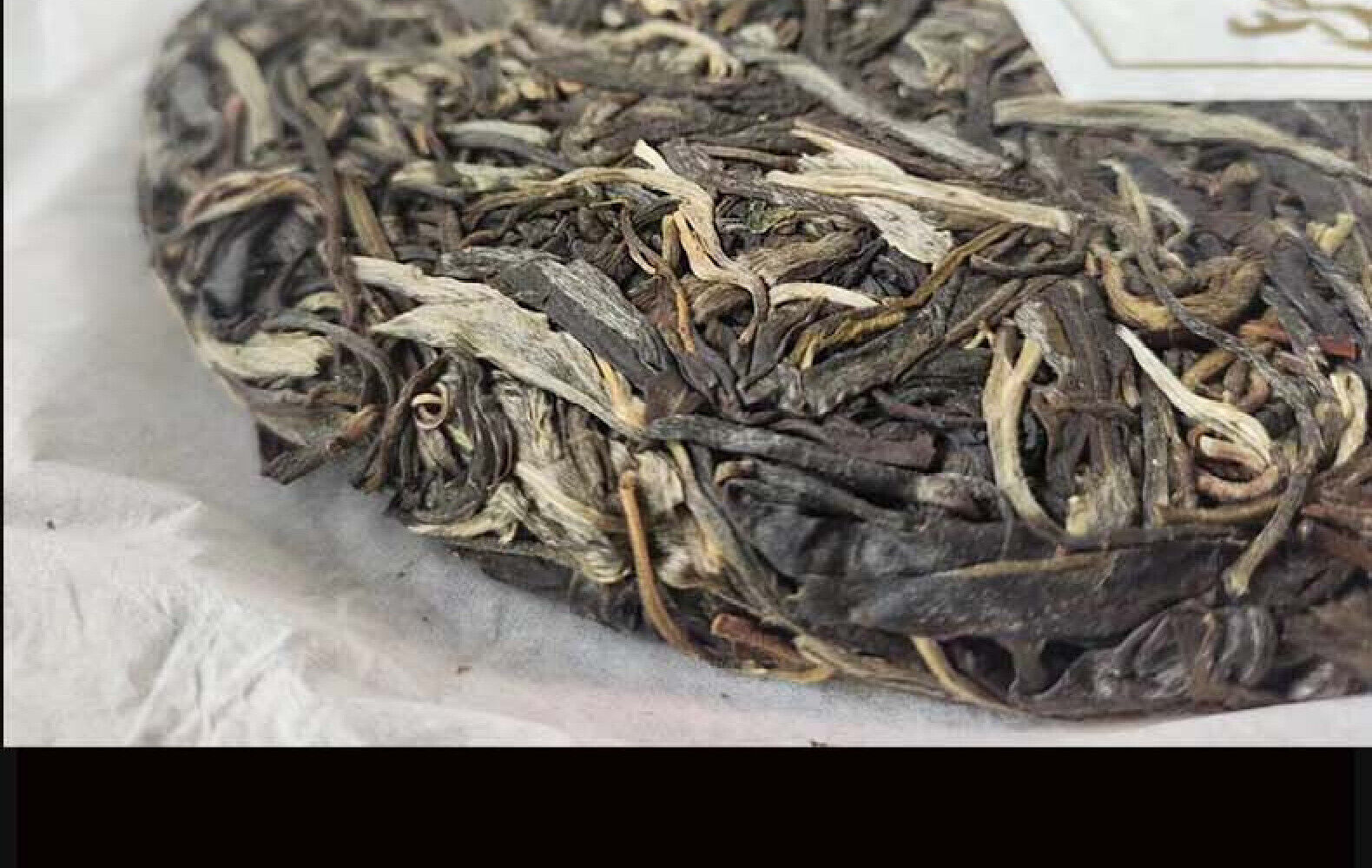 HelloYoung Yunnan Tea Iceland Laozhai First Spring Reserve Pu'er Raw Tea 357g Cake Tea