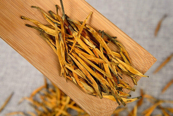 Yunnan DianHong Balck Tea Golden Needle Large Tree Golden Buds Black Tea 250g