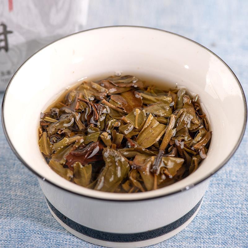 HelloYoung Pu'er Tea Cake Icelandic Ancient Icelandic Sweet Seven-seed Puer Raw Tea 100g