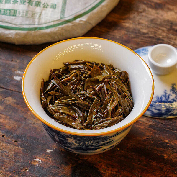 HelloYoung 357g Puerh Raw Tea Cake Menghai Raw Tea Cake Yunnan Pu'er Tea