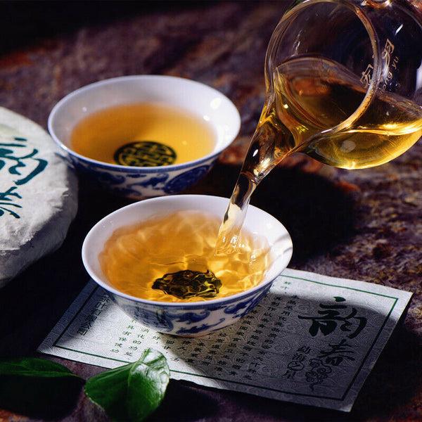 HelloYoung Specialty Tea Natural Big Tree Pu'er Green Tea Yunnan Pu-Erh Cha Tea Cake 357g