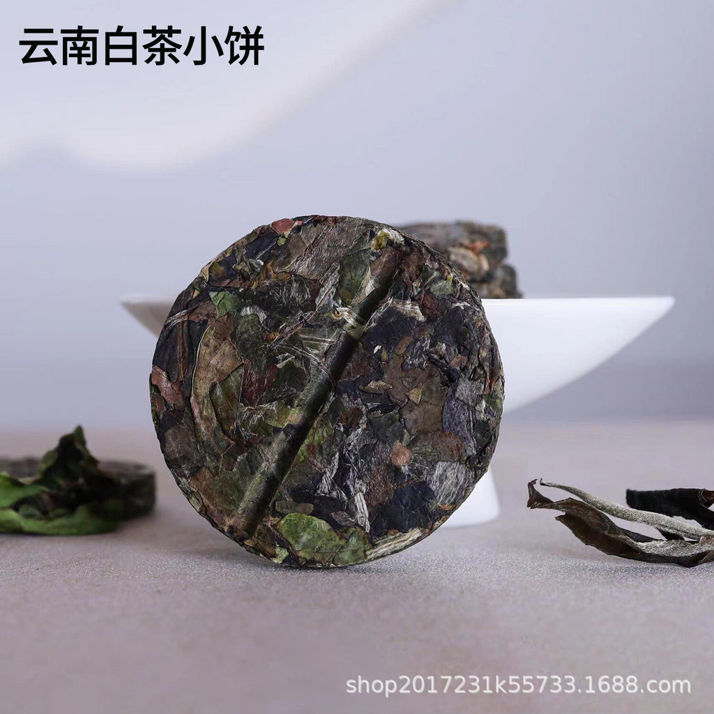 Yunnan Pu-erh Tea Mini Cakes with Dried Tangerine Peel White Tea