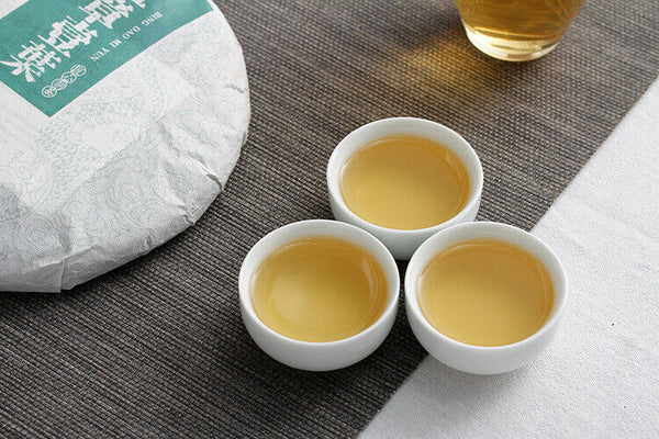 HelloYoung 357g Yunnan Pu'er Tea Banzhang One Leaf (5/1) Puer Raw Cake Seven Seeds Cake Tea
