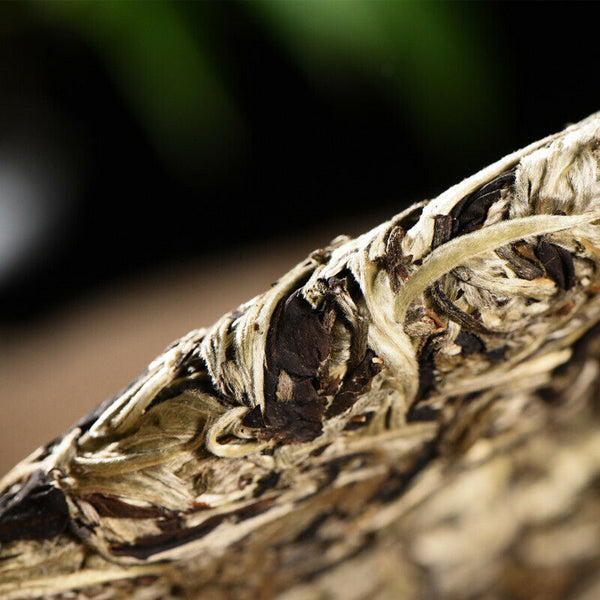 HelloYoung Green Tea Moonlight White Puerh Tea 357g Yunnan Pu'er Tea Big Bud Puerh Tea Cake
