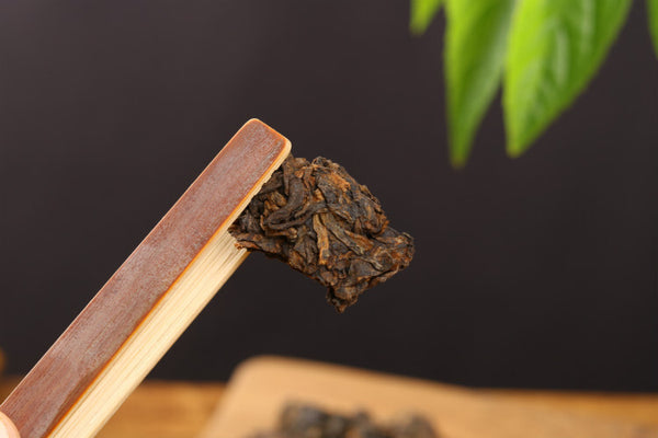 Black Tea Puerh Tea,Golden Bud Old Tea Head Menghai Ripe Tea 500g