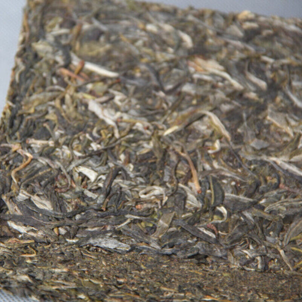 HelloYoung Yunnan Pu-Erh Tea Ancient Tree Tea Brick Chinese Green Tea 1000g Top-Grade