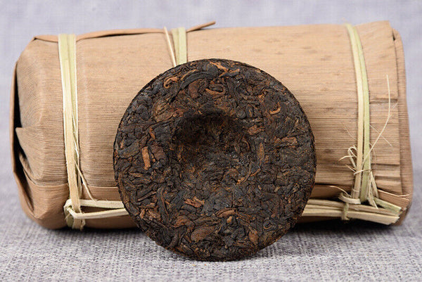 HelloYoung 50g Yiwu Ripe Cake Yunnan Tea Yiwu Tea District Pu'er Tea Orchid Fragrance