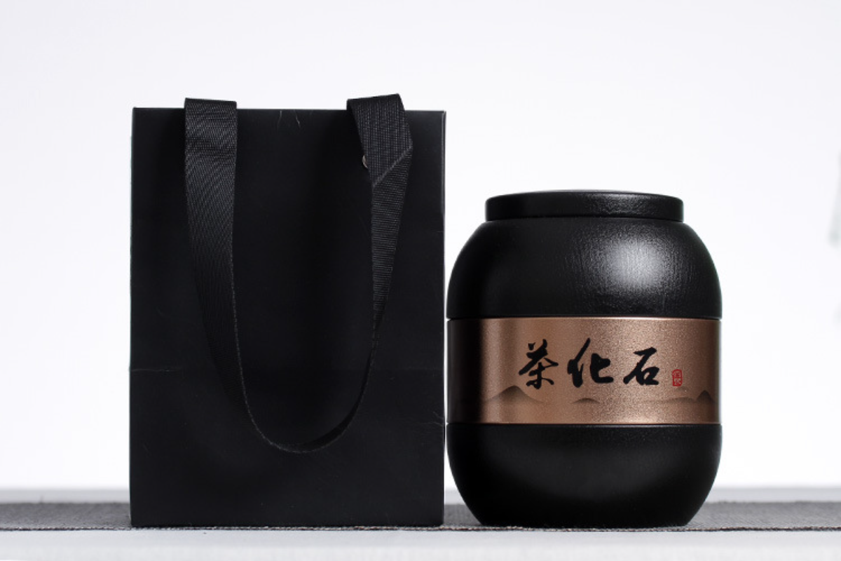 HelloYoung 500g/Tin Yunnan Pu'er Tea Menghai Ripe Tea Jujube Tea Fossil Crushed Silver