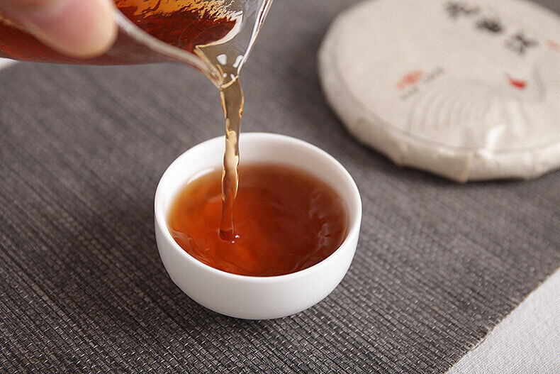 HelloYoung 100g Yunnan Pu'er Tea Menghai Ripe Tea Old Pu'er Jiao Mu Ripe Tea Cake
