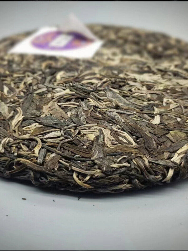 HelloYoung Yunnan Tea Girl Chai Puerh Tea Raw Tea 357g Ancient Tree Cake Tea