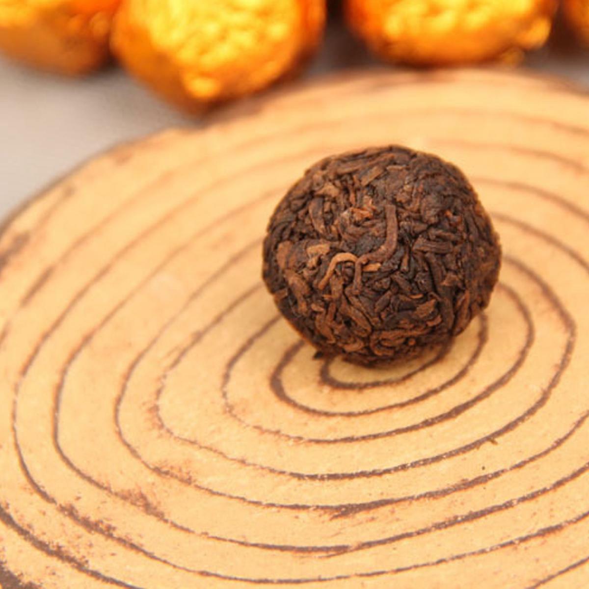 HelloYoung 220g Ripe Pu erh Tea Handmade Dragon Ball Old Tree Spring Palace Cooked Puer Tea