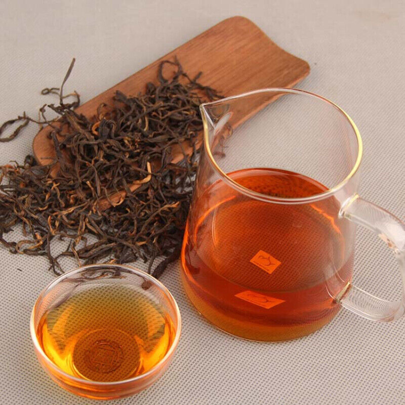 HelloYoung Iron Box Gift Tea Old Tree Black Tea Yunnan Spring Loose Leaf 80g Dianhong Tea