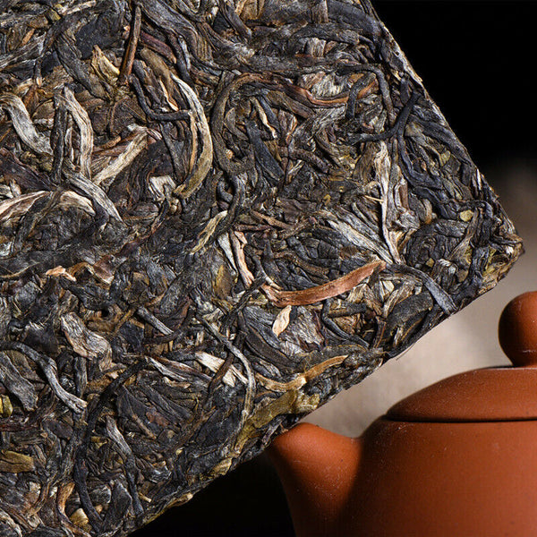 HelloYoung Ancient Tree Pu'er Green Tea Brick Health Care Premium 250g Yunnan Pu-Erh Tea