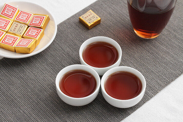 HelloYoung Menghai Pu'er ripe tea small square brick tea leaves sinensis word Pu'er tuocha