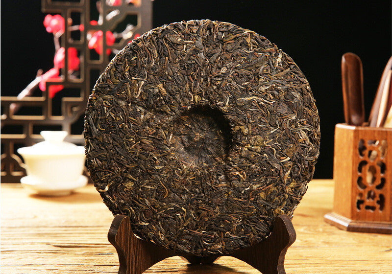 Icelandic Ancient Tree Yunnan Pu'er Tea Raw Tea Cake 357 Grams Qi Zi Cake Tea
