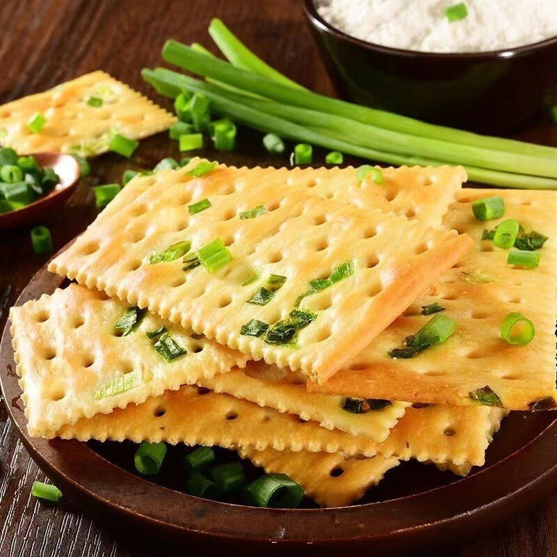 Savory Onion Soda Crackers Healthy Snack with Convenient Individual Packs Secondary image