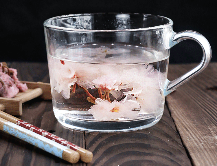 Japanese Salted Sakura Cha Pink Cherry Blossoms Traditional Preserved Flower Tea