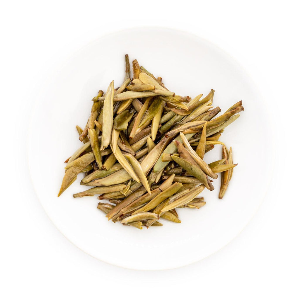 Fuding White Tea  Baihao Yinzhen Silver Needle Tea Loose Leaf