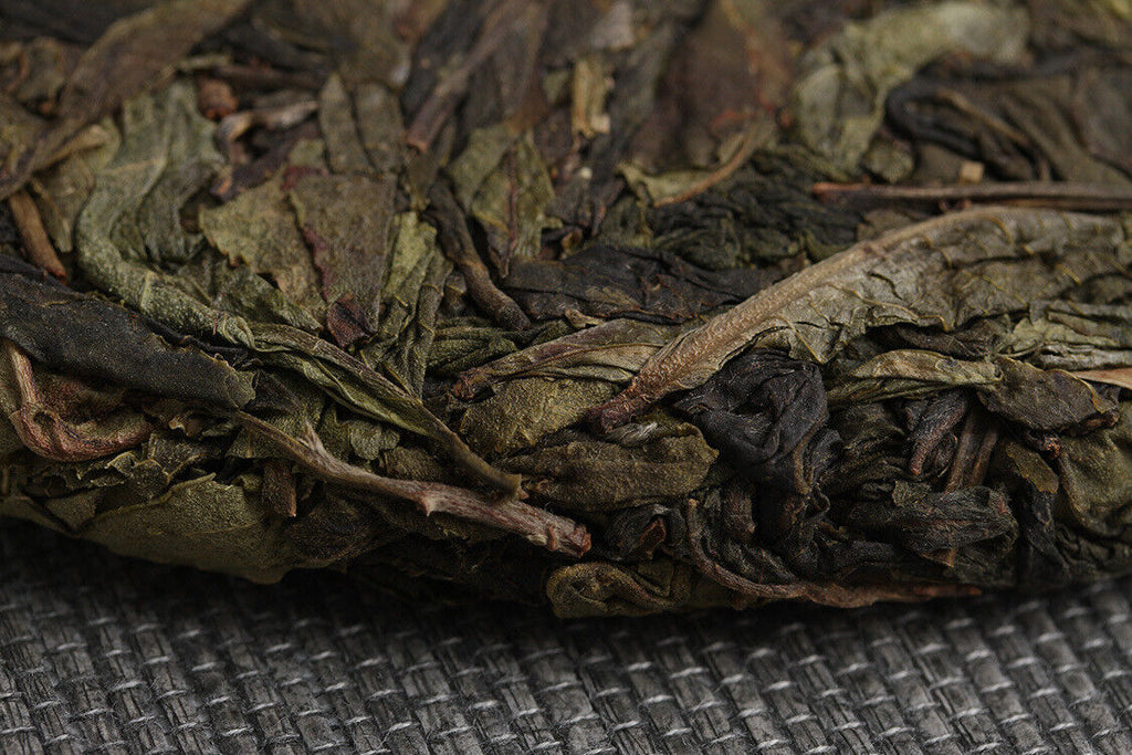 HelloYoung 357g Yunnan Pu-erh Tea Banzhang Big Leaf Pu-erh Raw Cakes Seven Seeds Cake Tea