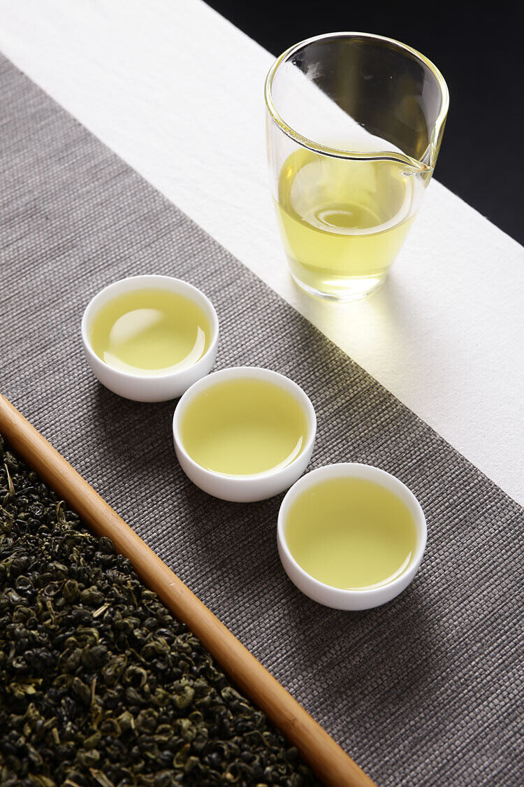 HelloYoung 500g Yunnan green tea Ming Qian two leaves Biluochun 1strong fragrant spring tea