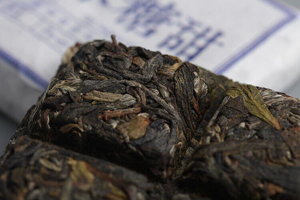 HelloYoung 45g Yunnan Puerh Tea Iced Sugar Sweet Large Old Tree Puerh Raw Brick Spring Tea