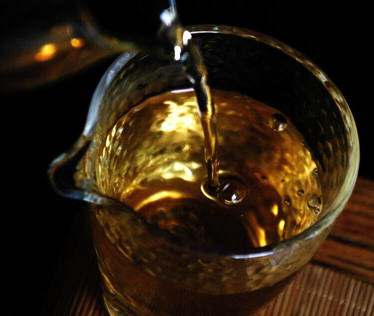 HelloYoung 357g Pu-erh Raw Tea Old Panzhang Brown Mountain Yunnan Seven Cakes Hand Pressed