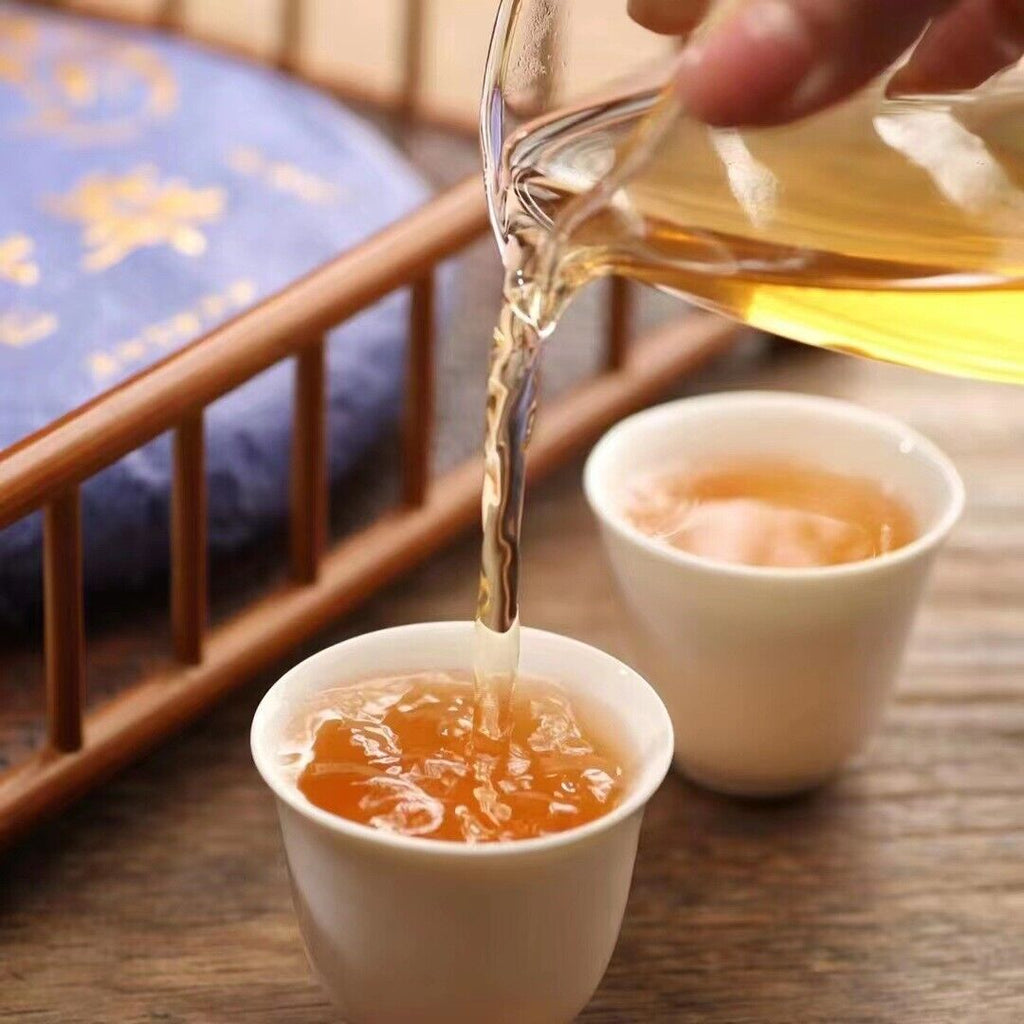 HelloYoung Yunnan Tea Small Cake Python Turnip Raw Tea Ancient Pu-erh Cake Tea 100g