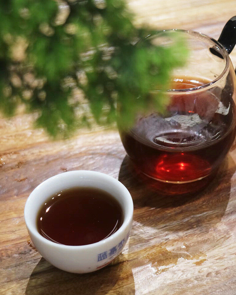 Smooth Bamboo Menghai Pu'er Tea High Mountain Ancient Tree Aroma Mellow Ripe Tea
