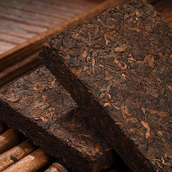 250g Yunnan Ripe Pu-erh Tea Aged Jujube Flavor Tea Brick Ancient Tree
