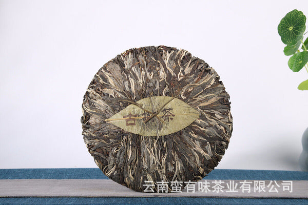 HelloYoung 357g Yunnan Pu'er tea leaves Menghai Da Shu tea Putzi tea cake Pu'er raw tea