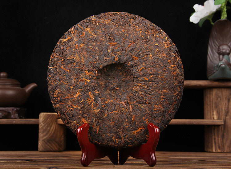 357G  Ripe Cake Chunhai Brand Imperial Tea 2006 Yiwu Ancient Tree Pu-erh Tea