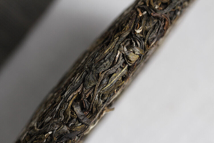 HelloYoung 357g Yunnan Pu'er Tea Banzhang One Leaf (5/1) Puer Raw Cake Seven Seeds Cake Tea