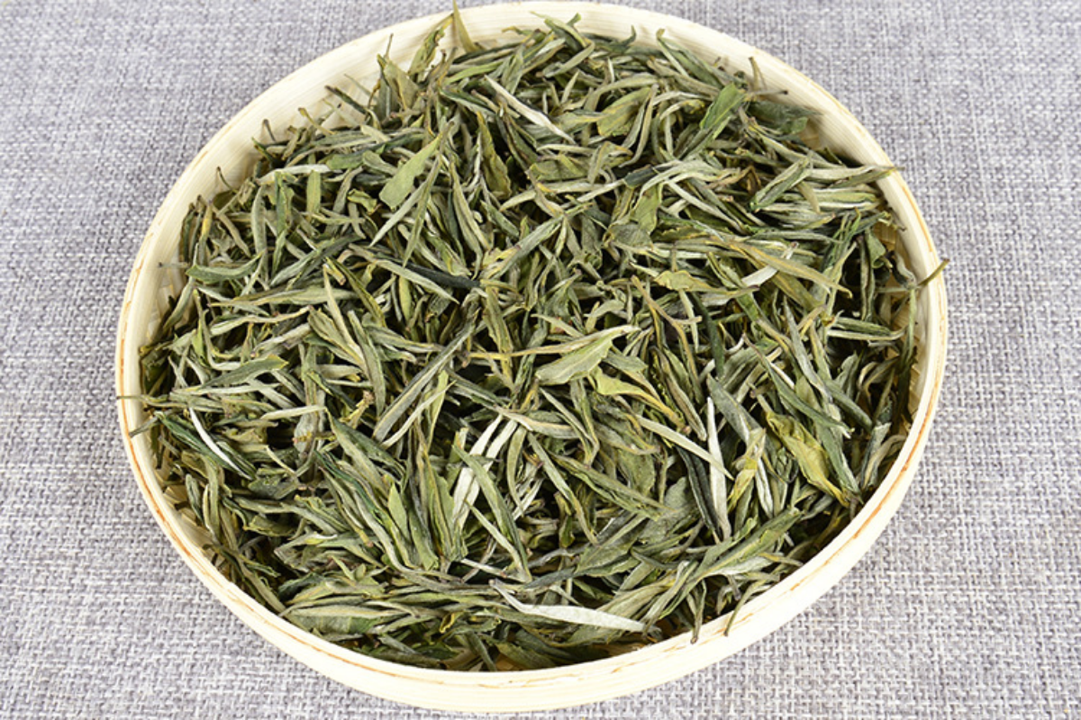 HelloYoung 500G Yunnan green needle green tea single bud strong aroma green tea straight