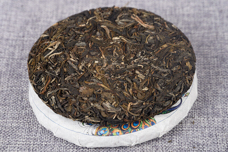 Ji Lu Shan  Ancient Tree Tea 200g Early Spring Tea Cake Yiwu Tea