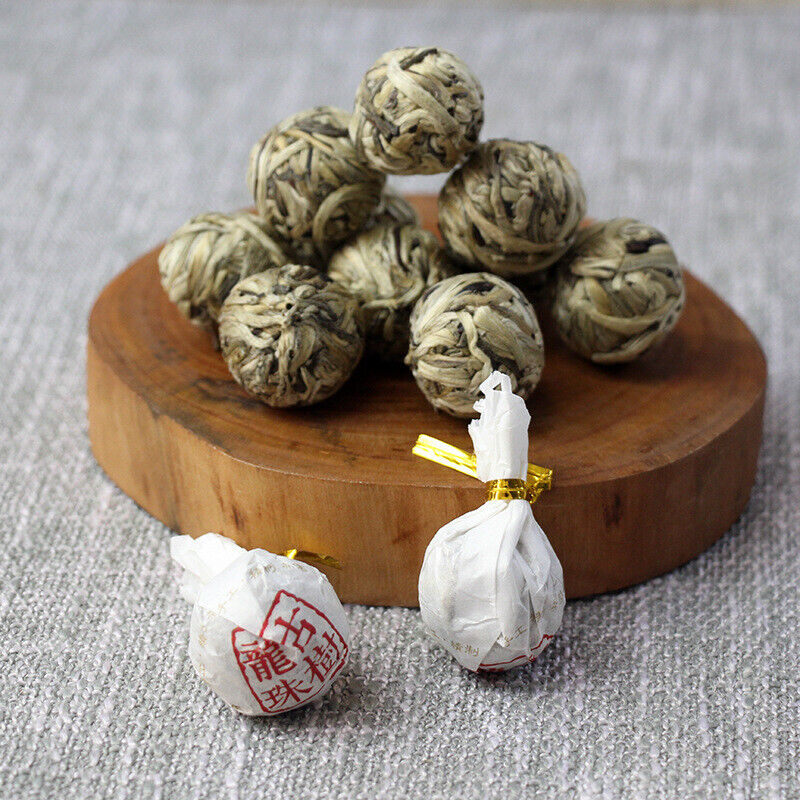 Thé blanc du Yunnan Jinggu Pekoe aiguille d'argent bourgeon de dragon