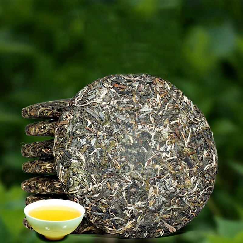 2020 Menghai Ancient Tree Handmade Raw Puerh Tea ,Sheng Puerh Tea 357g Secondary image