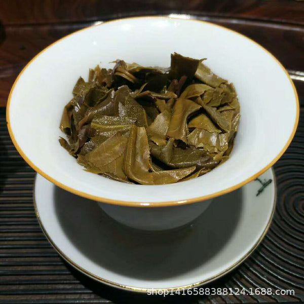 HelloYoung Yunnan Pu'er Tea Cake First Spring High Altitude Seven Cake Raw Tea 357g/12.59oz