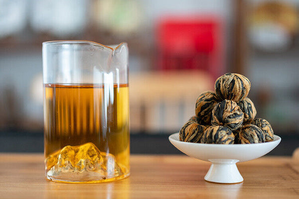 HelloYoung 500g Yunnan Dian Hong tea embroidery ball handmade dragon pearl small gold ball