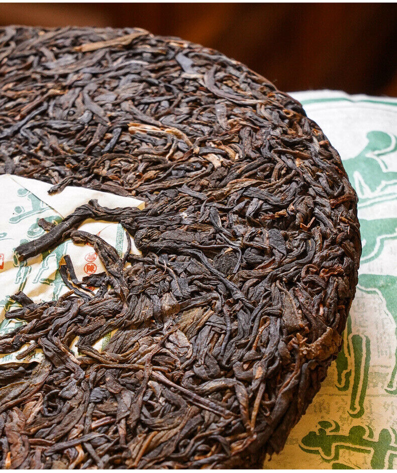 HelloYoung 357g Puerh Raw Tea Cake Menghai Raw Tea Cake Yunnan Pu'er Tea