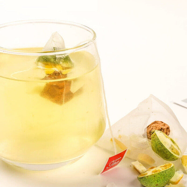 Summer Cold Brew: Green Plum, Lemon Tea with Freeze-Dried Fruits