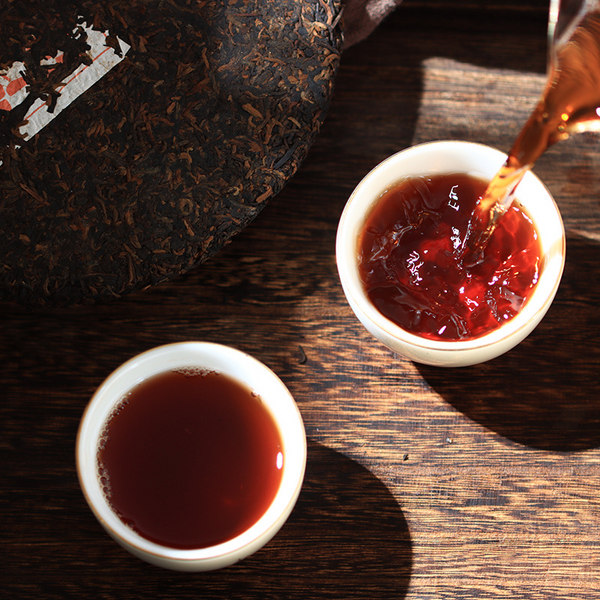 HelloYoung Tea Ripe Tea Cake Royal Scent Banzhang Health Care 357g Banzhang Pu-erh