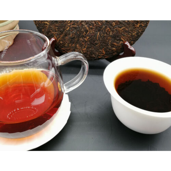 HelloYoung Tea Puerh Tea Cake Ripe Puer Cooked 357g Yunnan Tong Qing Hao Yiwu Mt. Old