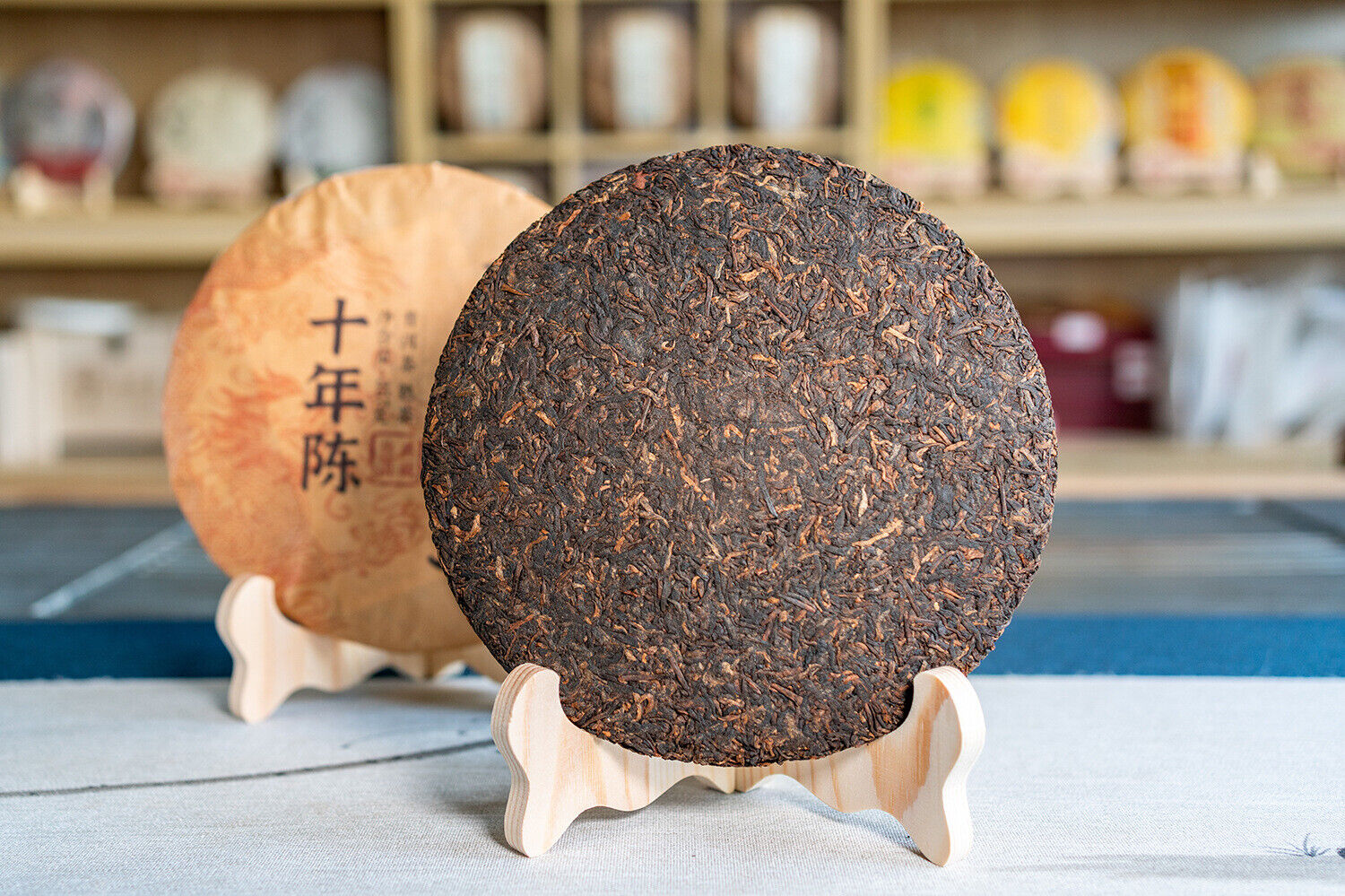 HelloYoung 357g Yunnan Ripe Puerh Tea Cake LaoBanzhang Ancient Tree Ripe Puerh Tea Cake Thé