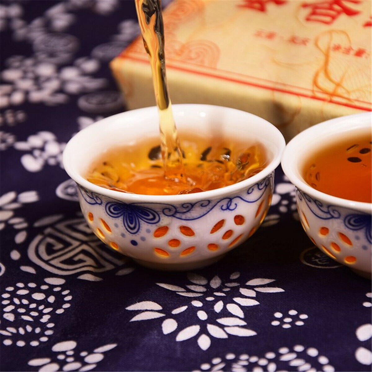 Fengqing Dianhong Compressed Tea Authentic  DianHong Black Tea Brick 250g/8.8oz