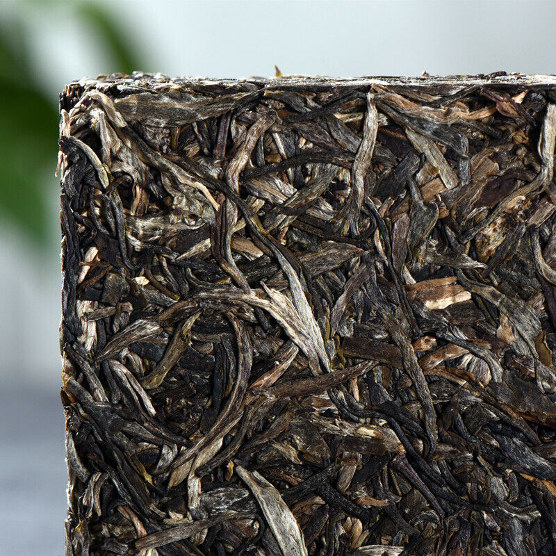 HelloYoung Yunnan Early Spring Pu-Erh Tea Old Tree Pu-erh Raw Tea Brick 250g Top Green Tea
