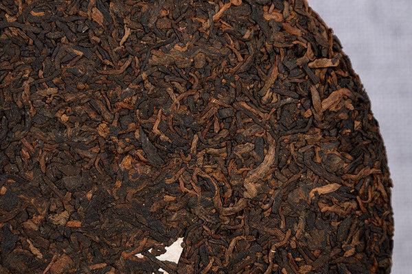 HelloYoung 357g Puerh Ripe Tea Cake Healthy Drink 357g 宫廷王熟茶饼