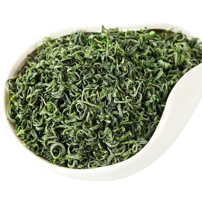 HelloYoung New Mountain Cloud Green Tea Strong Flavor Canned 125g