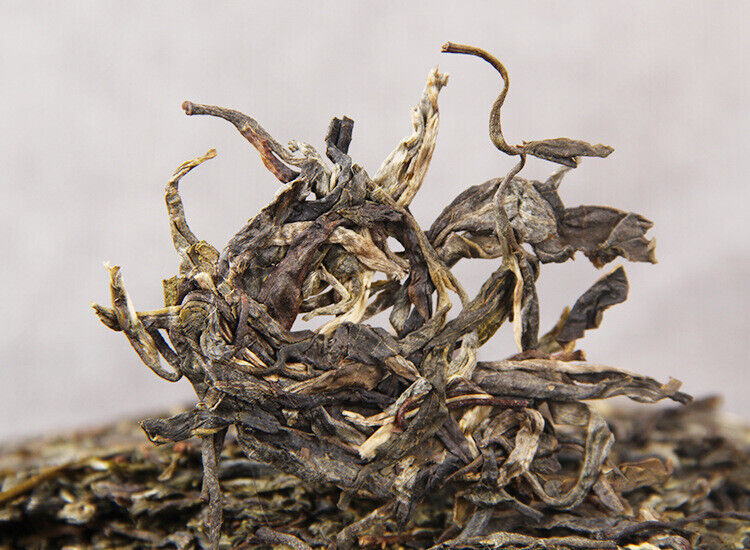 HelloYoung Ancient Tree Tea Puerh Raw 357g TeaCake Traditional Handmade Puerh Pure Material