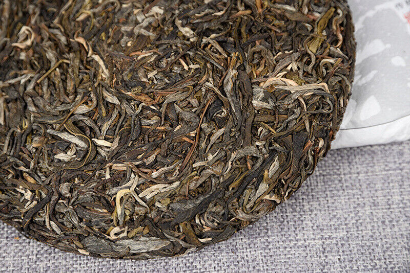 HelloYoung 357g Banzhang Raw Tea Cake Lao Banzhang Raw Tea Cake Yunnan Tea